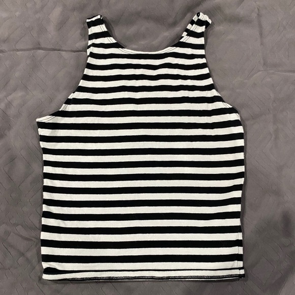 Abercrombie and Fitch crop top XS - Picture 1 of 4